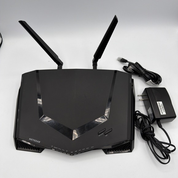 netgear Other - NETGEAR Nighthawk XR500 Gaming Router Bundle AC Adapter Ethernet Cable Working